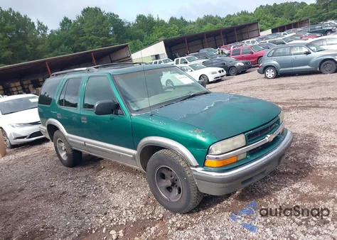1999 Chevrolet Blazer Lt from USA, damaged, VIN 1GNCS13W6X2146812